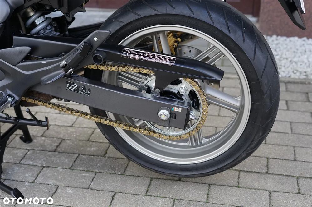 Honda CBF - 26