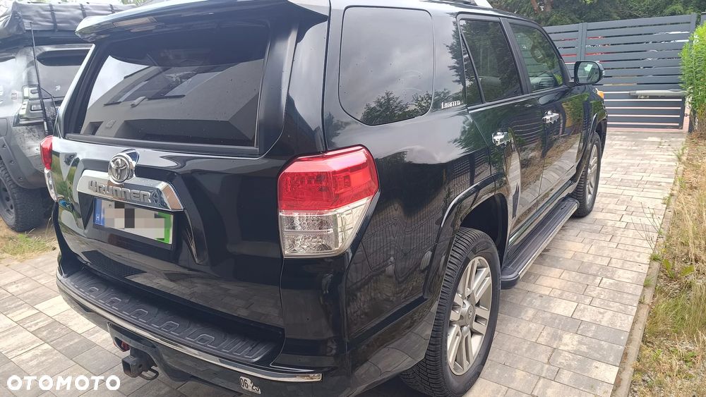 Toyota 4-Runner - 13