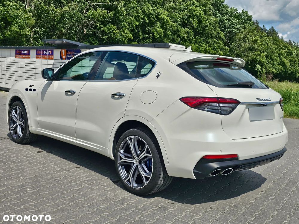 Maserati Levante GT Hybrid - 7