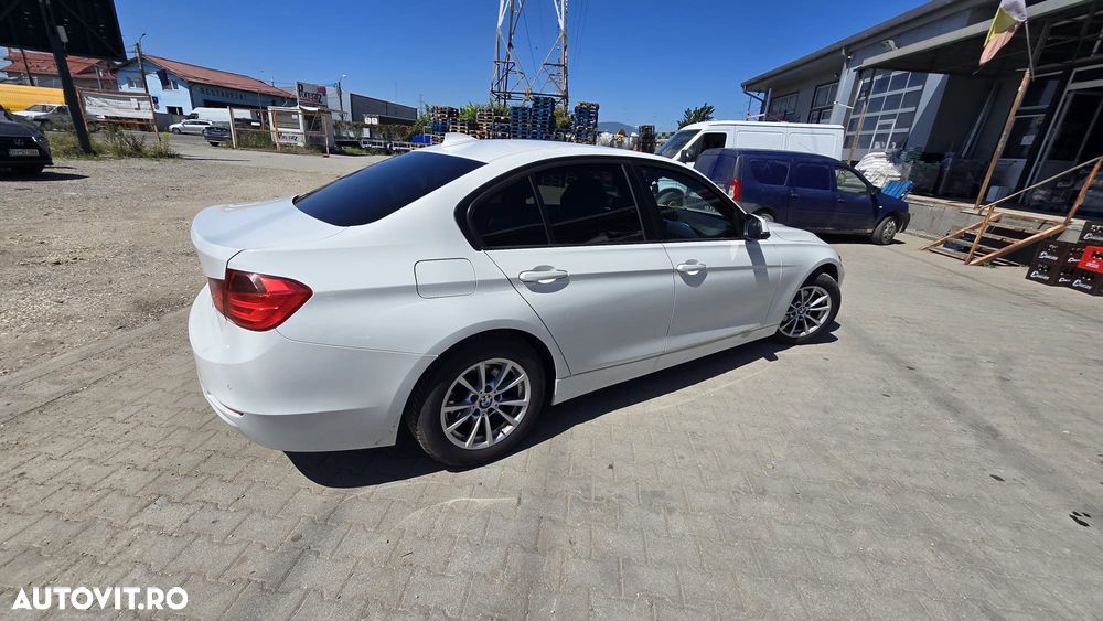 BMW Seria 3 - 9