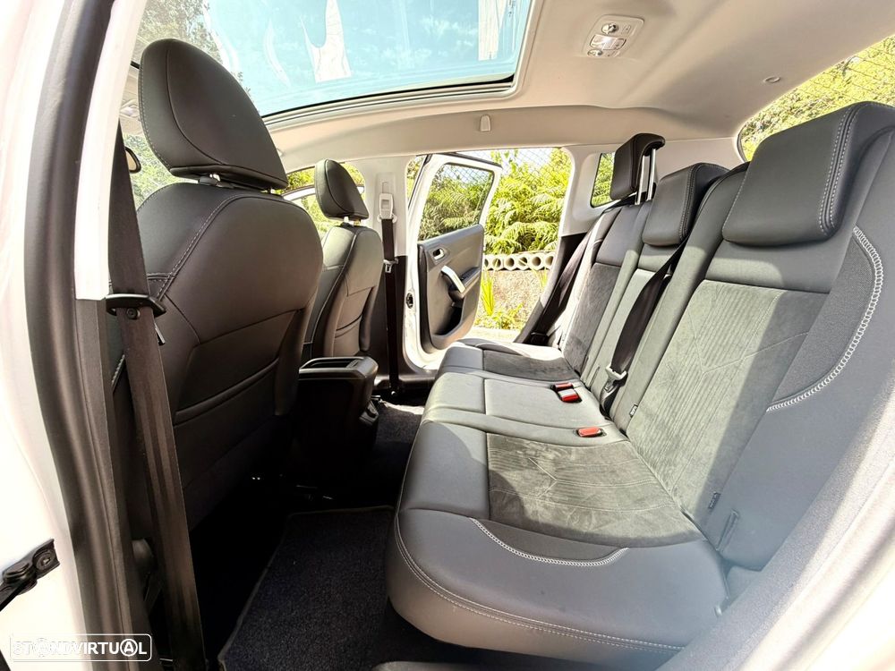 Peugeot 2008 1.2 PureTech Crossway - 16