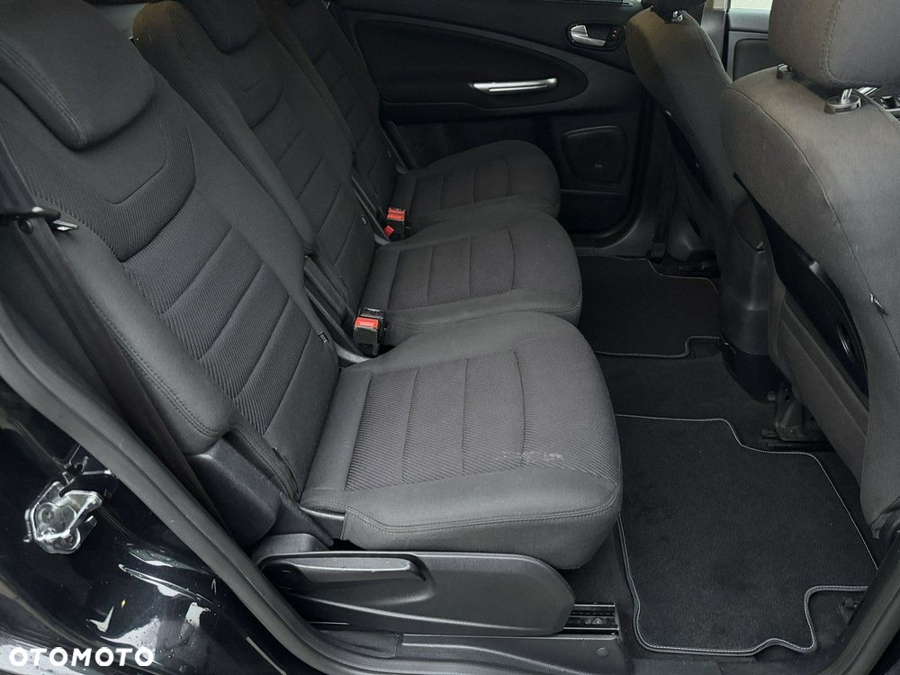 Ford S-Max 2.0 TDCi DPF Titanium - 21