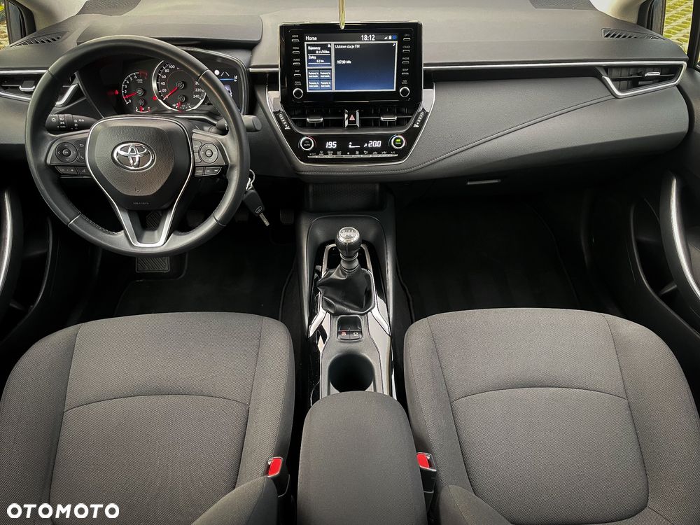 Toyota Corolla 1.5 Comfort - 8