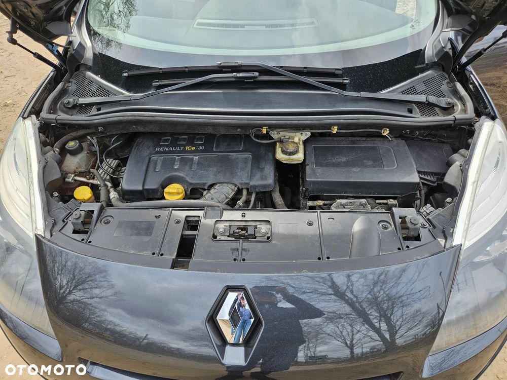 Renault Scenic 1.4 16V TCE Bose Edition - 28