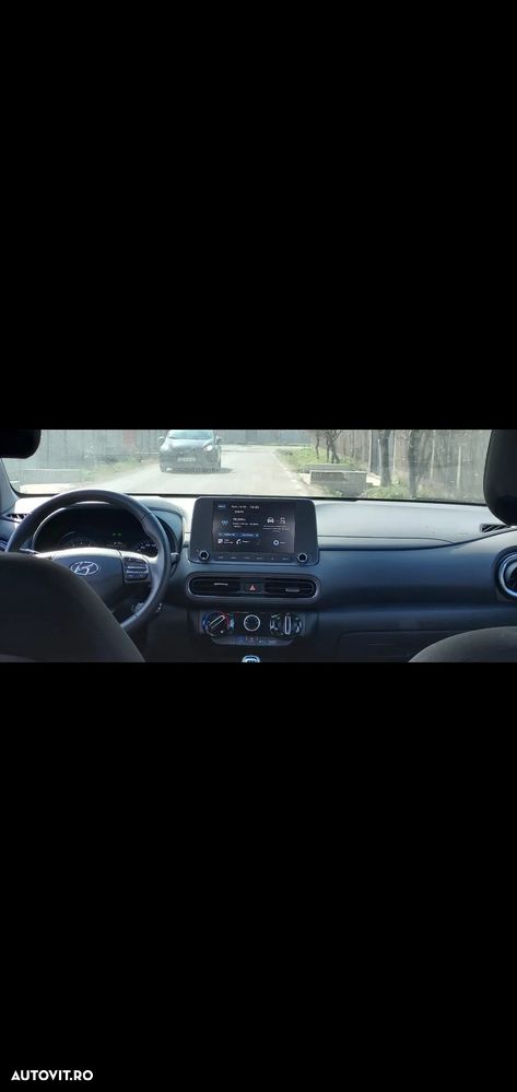 Hyundai KONA 1.0 T-GDI 120 CP 6MT 2WD Comfort - 3
