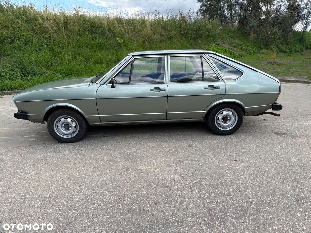 Volkswagen Passat - 24