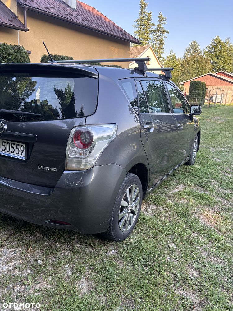 Toyota Verso 2.0 D-4D 2010 7os - 6