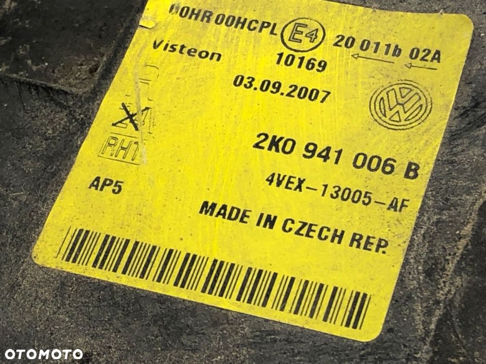 REFLEKTOR PRAWY PRZÓD  VW CADDY III Nadwozie pełne/minivan (2KA, 2KH, 2CA, 2CH) 2004 - 2015 2.0 - 6