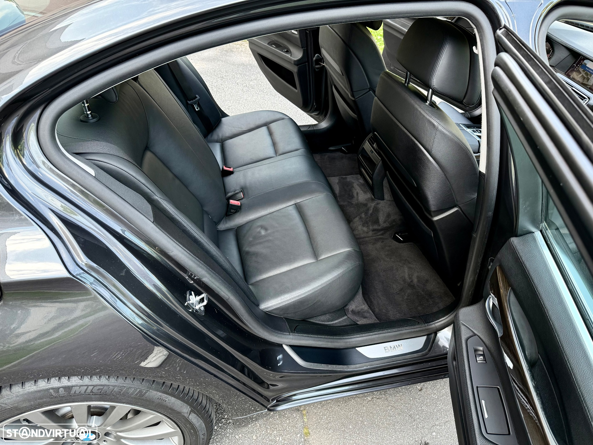 BMW 730 d Pack M - 9