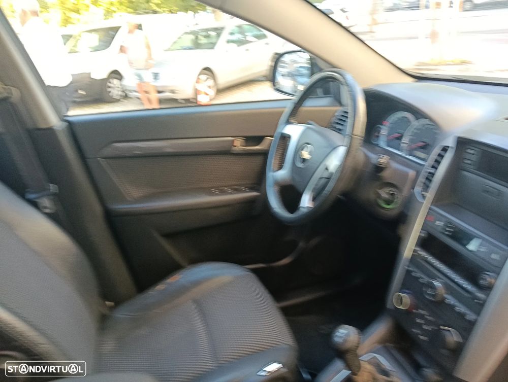 Chevrolet Captiva 2.0 VCDi Seven 7L - 24