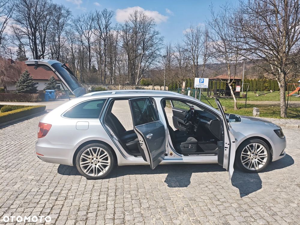 Skoda Superb 1.6 TDI Elegance Greenline - 10