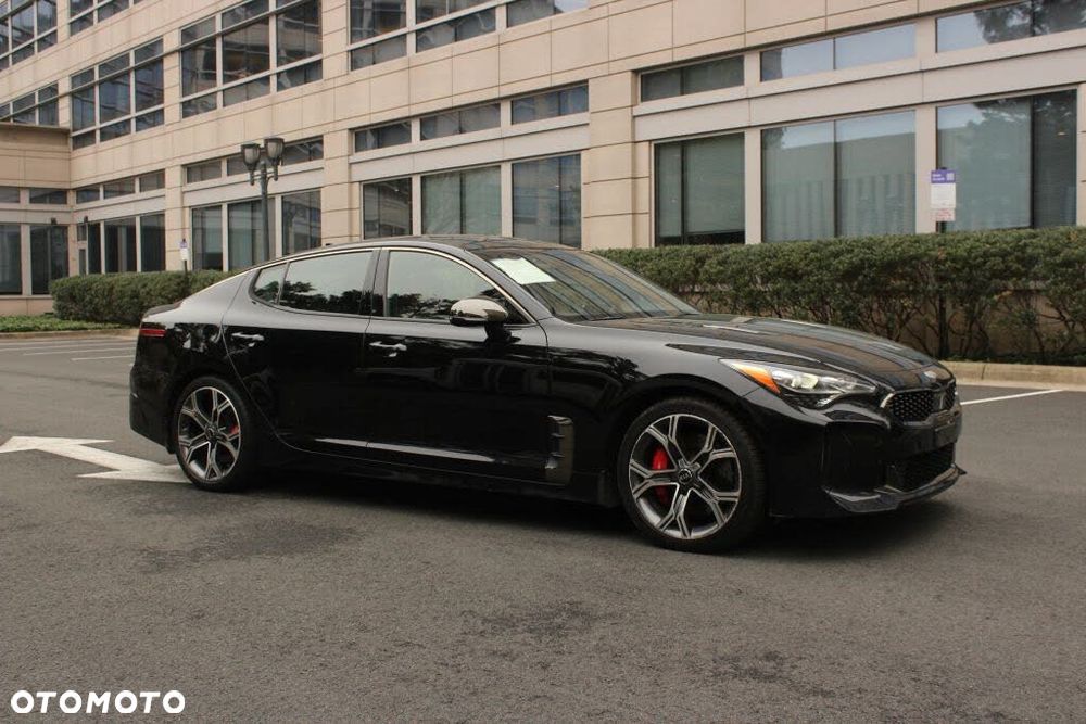Kia Stinger 2.0 T-GDI GT Line - 3