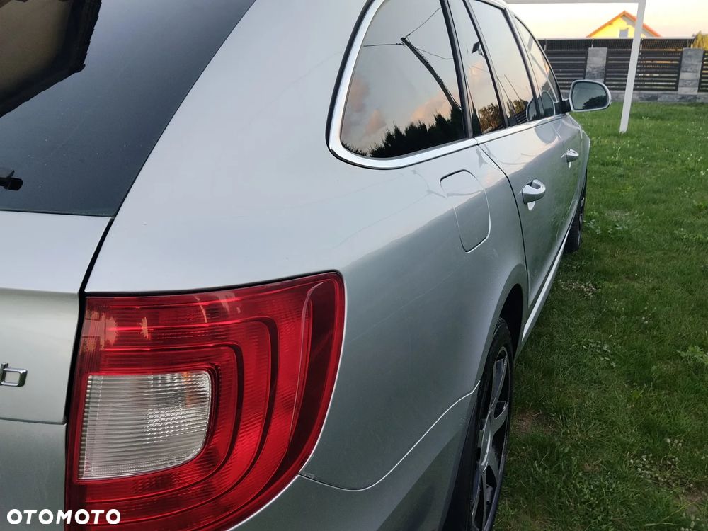 Skoda Superb 1.8 TSI Elegance DSG - 20
