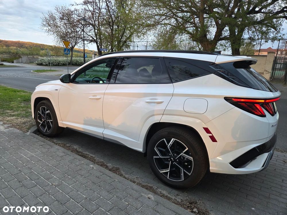 Hyundai Tucson 1.6 T-GDi HEV N-Line 4WD - 23