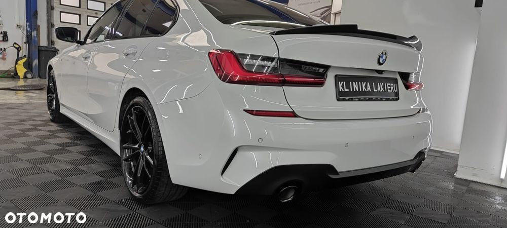 BMW Seria 3 320d xDrive M Sport - 5
