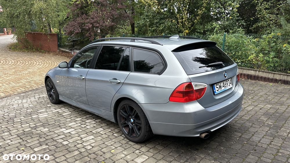BMW Seria 3 320d DPF - 4
