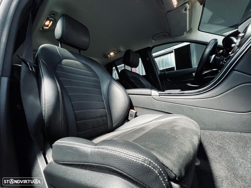 Mercedes-Benz GLC 220 d 4Matic 9G-TRONIC AMG Line Plus - 31