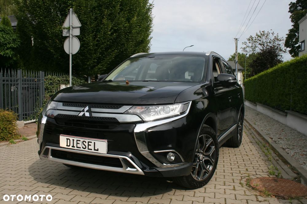 Mitsubishi Outlander 2.2 DID Intense + 4WD - 21
