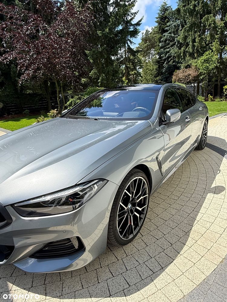 BMW Seria 8 - 7