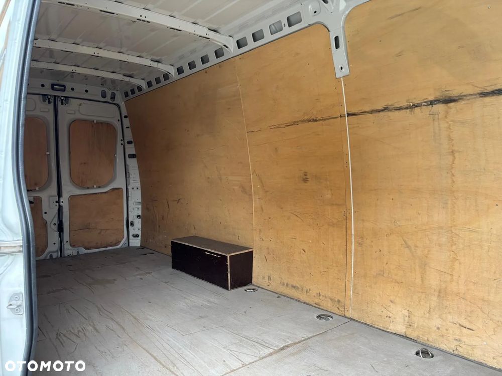 Iveco DAILY - 22