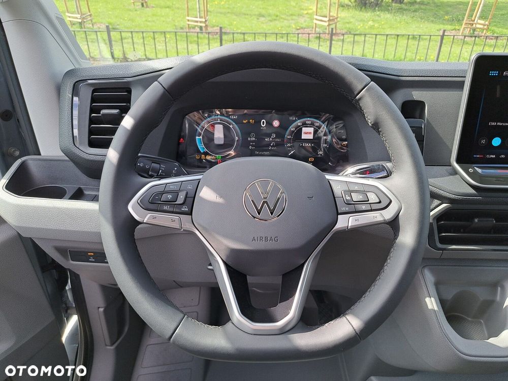 Volkswagen Crafter - 14