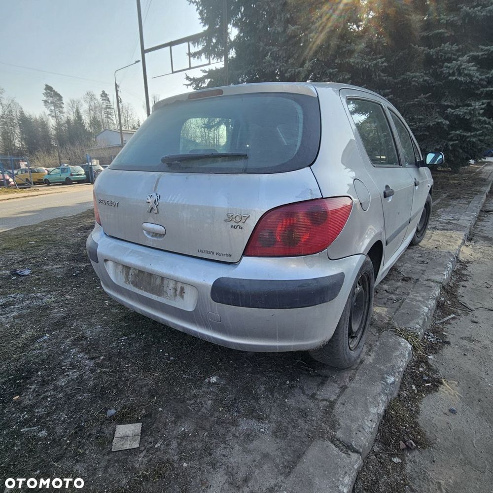 Zderzak tył / Peugeot 307  (kod lak: EZA) - 2