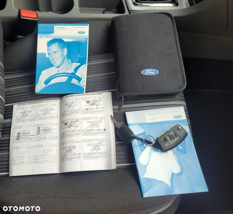Ford Focus - 28