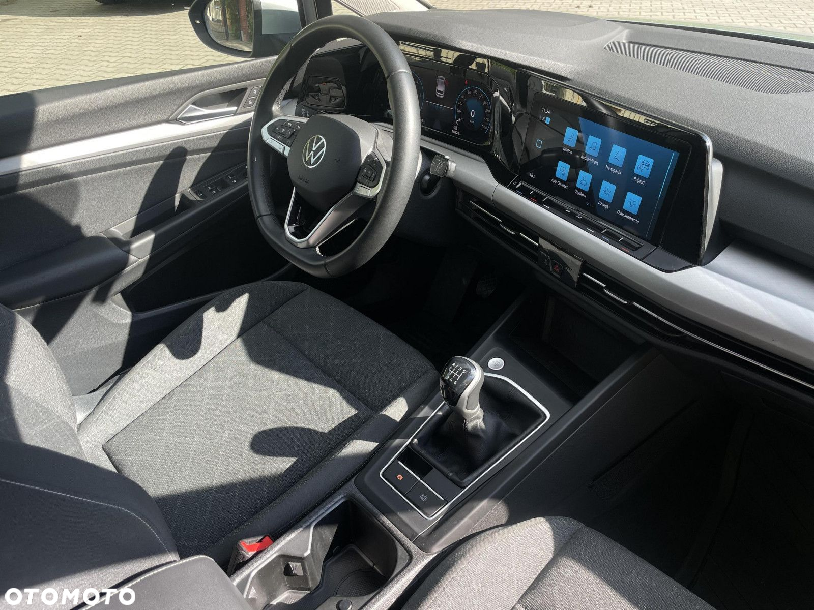 Volkswagen Golf VIII 2.0 TDI Life - 24