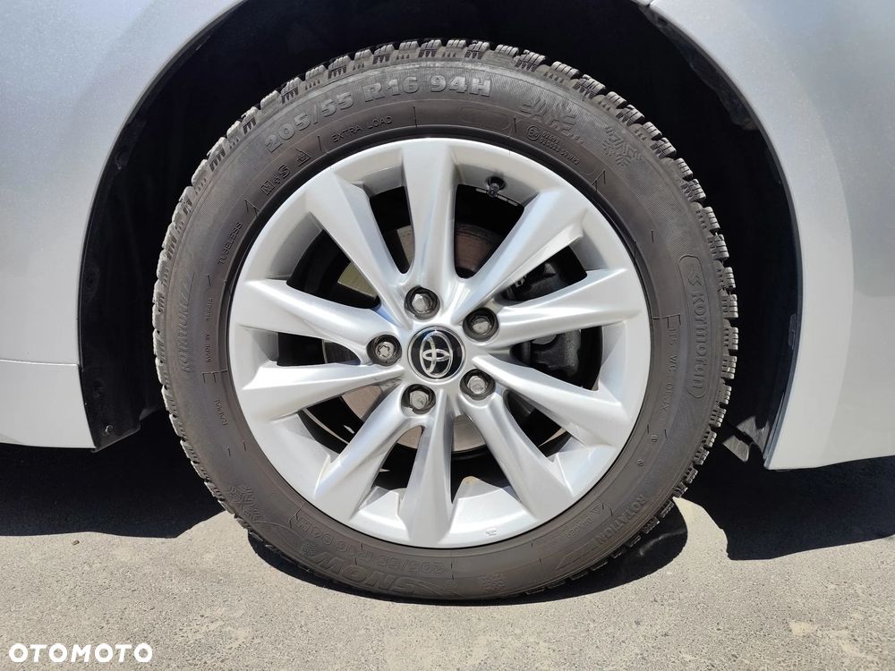Toyota Corolla 1.8 Hybrid Comfort - 19