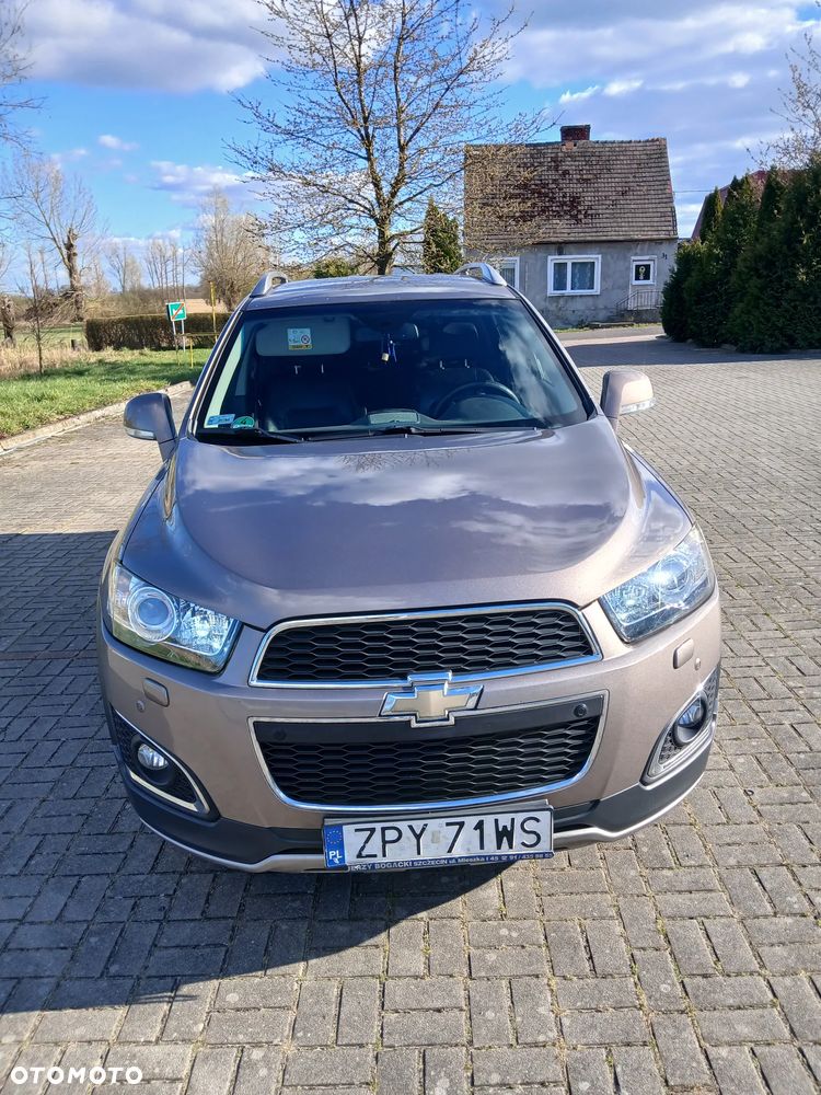Chevrolet Captiva 2.2 D LTZ - 12
