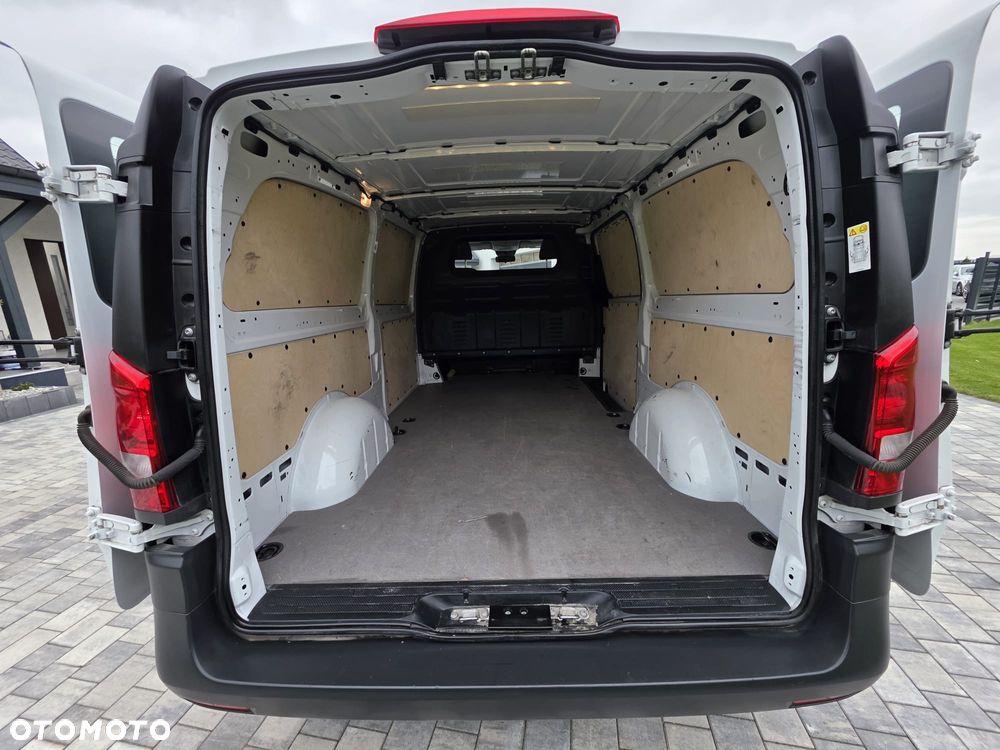 Mercedes-Benz Vito - 16