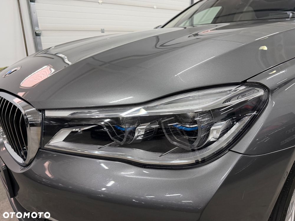 BMW Seria 7 - 14