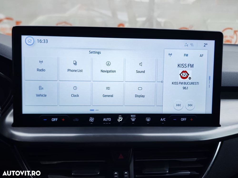 Ford Focus 1.5 EcoBlue 8AT Titanium X - 32