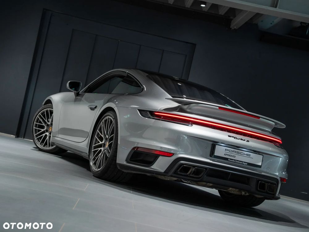 Porsche 911 Turbo S - 13