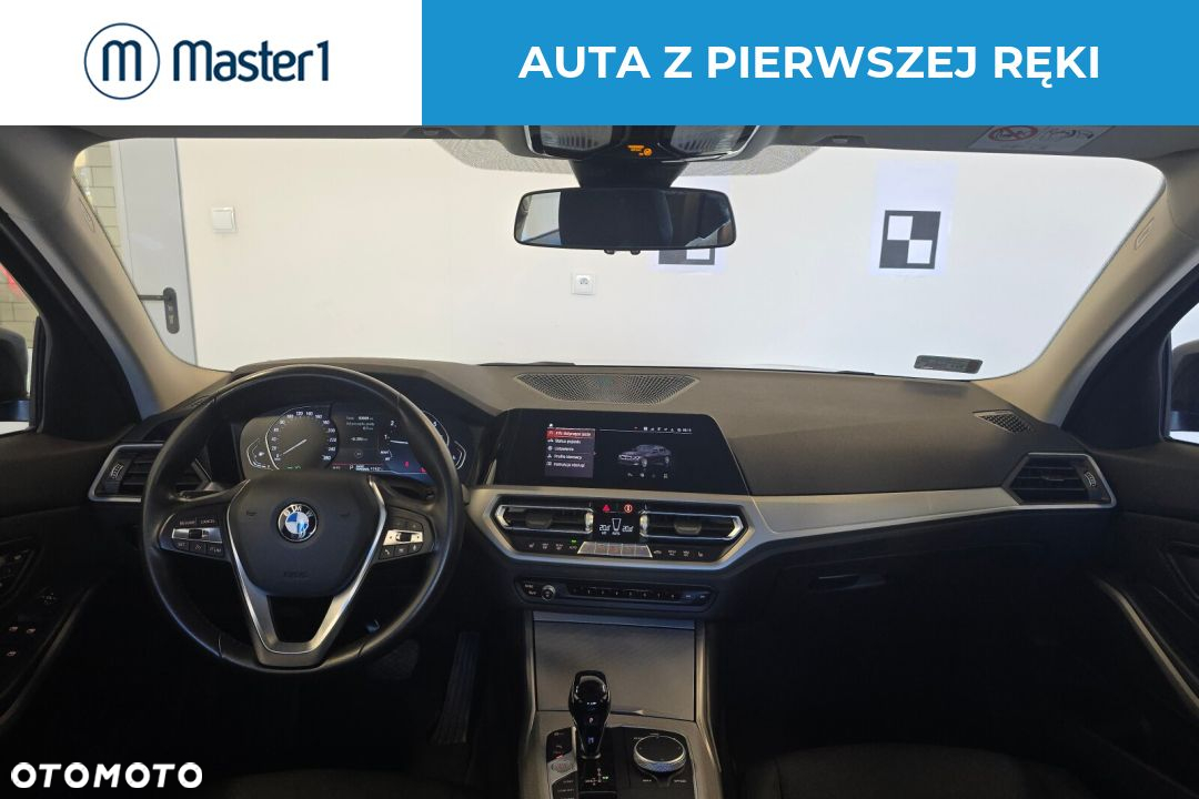 BMW Seria 3 318i Advantage - 8