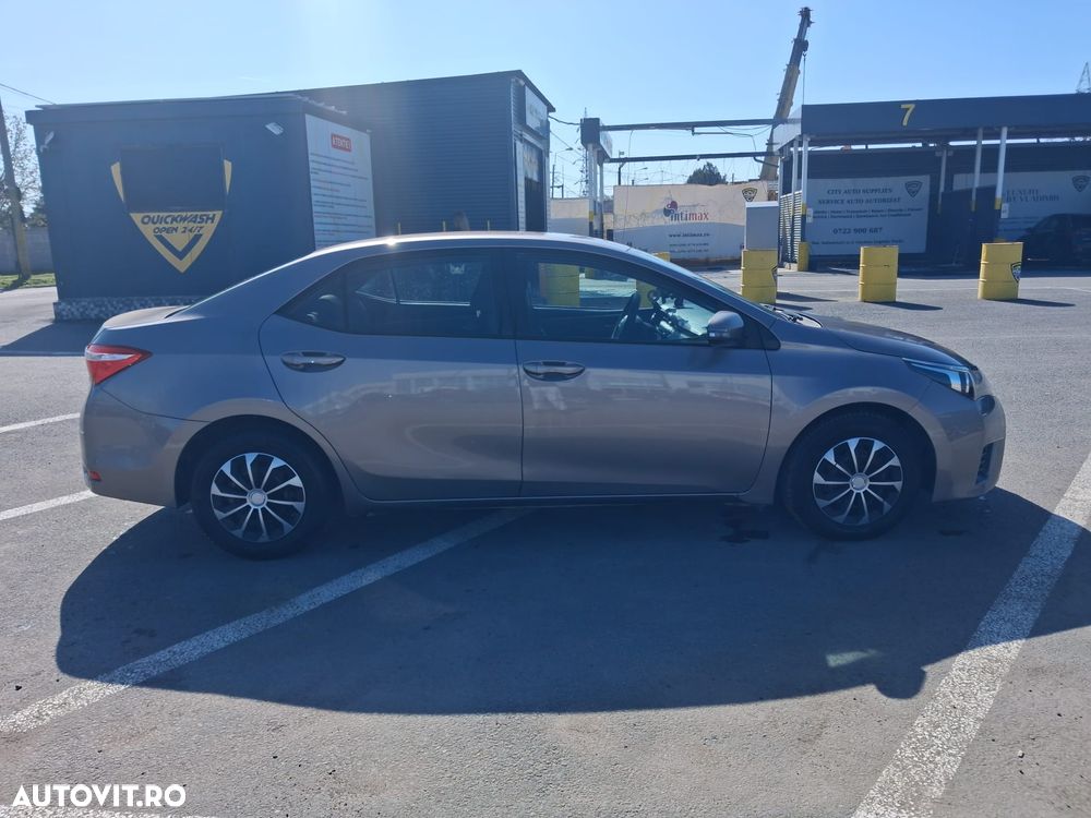 Toyota Corolla 1.6 Terra - 2