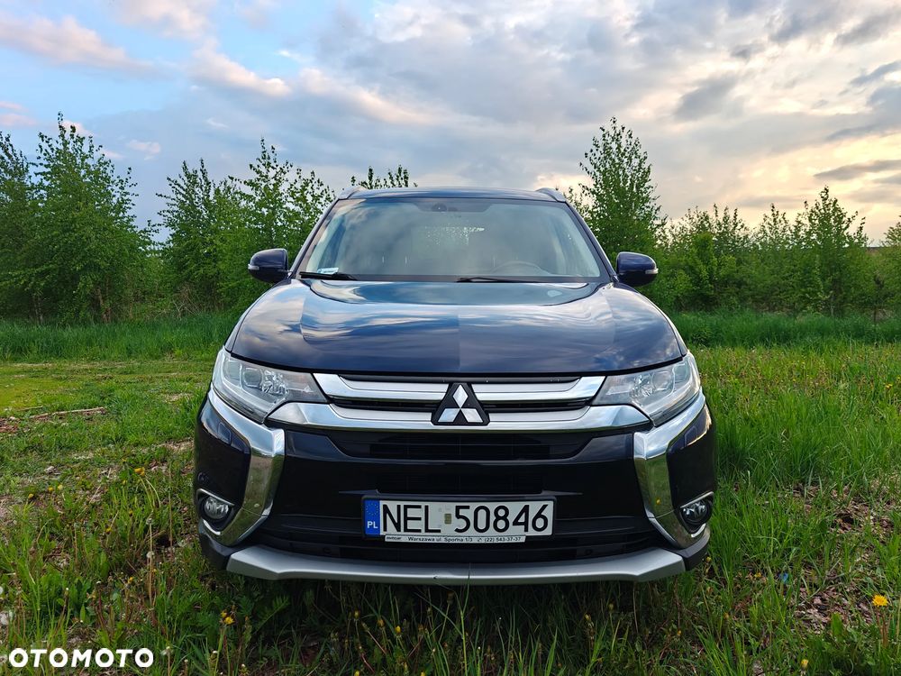 Mitsubishi Outlander 2.0 Intense + 4WD CVT - 7