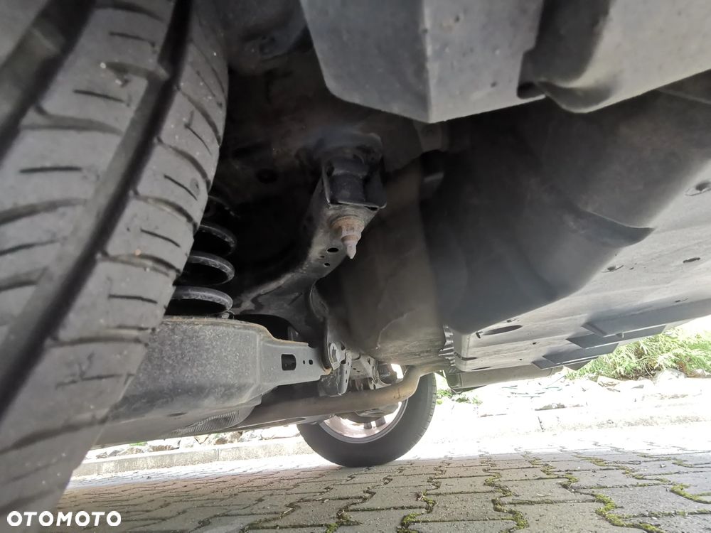 Toyota Corolla 1.2 T Comfort - 32