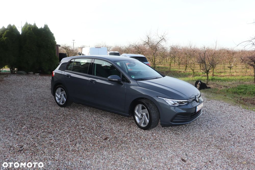 Volkswagen Golf 2.0 TDI SCR Life - 24