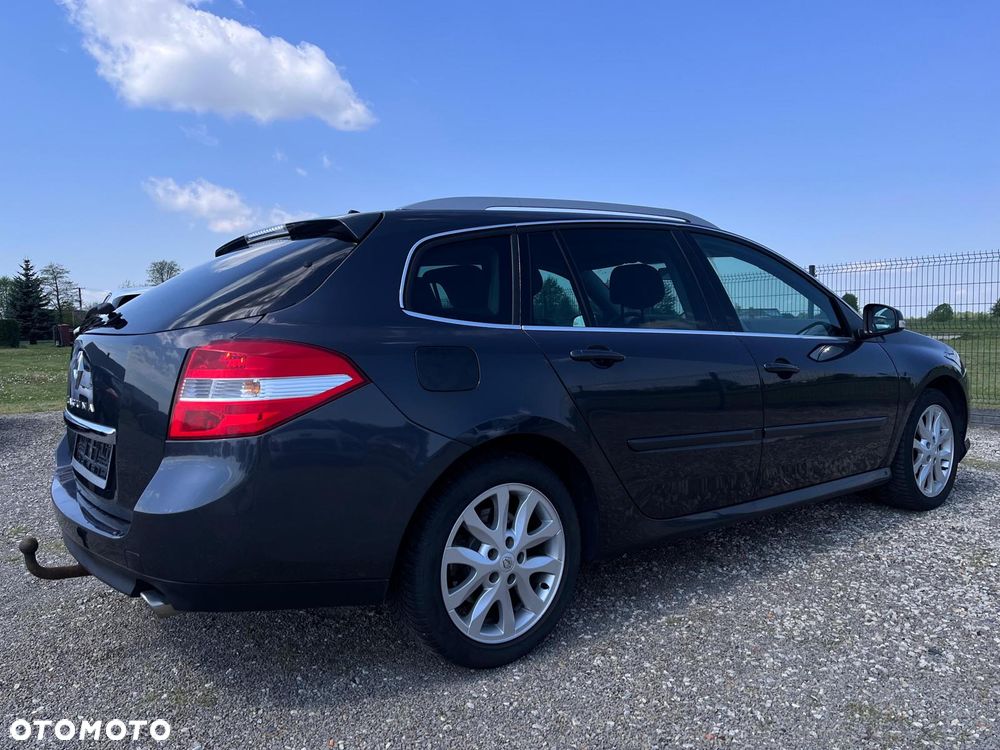 Renault Laguna dCi 150 FAP Dynamique - 13