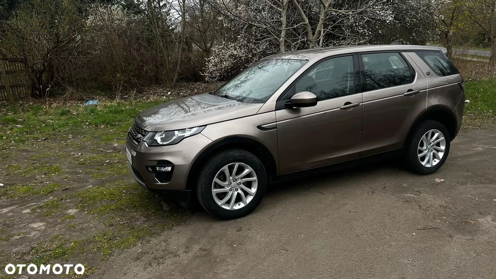 Land Rover Discovery Sport 2.0 TD4 HSE Luxury - 27
