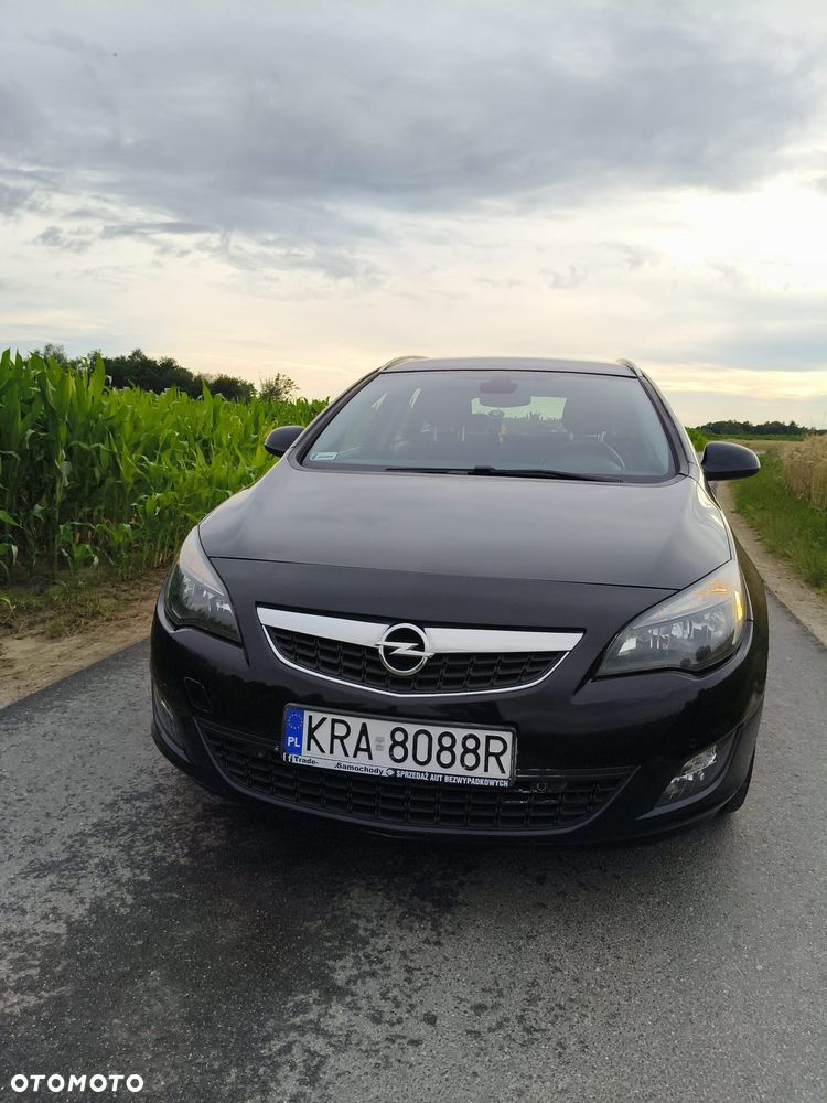 Opel Astra 1.4 Turbo - 2