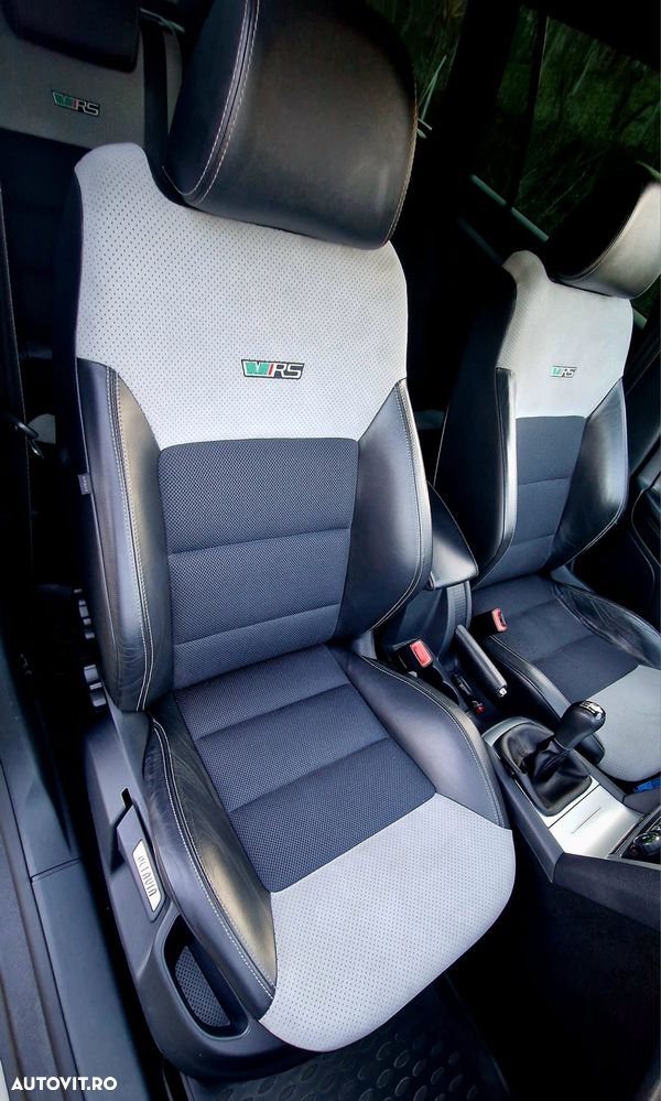 Skoda Octavia 2.0 TDI DPF RS - 23