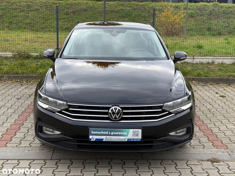 Volkswagen Passat - 14