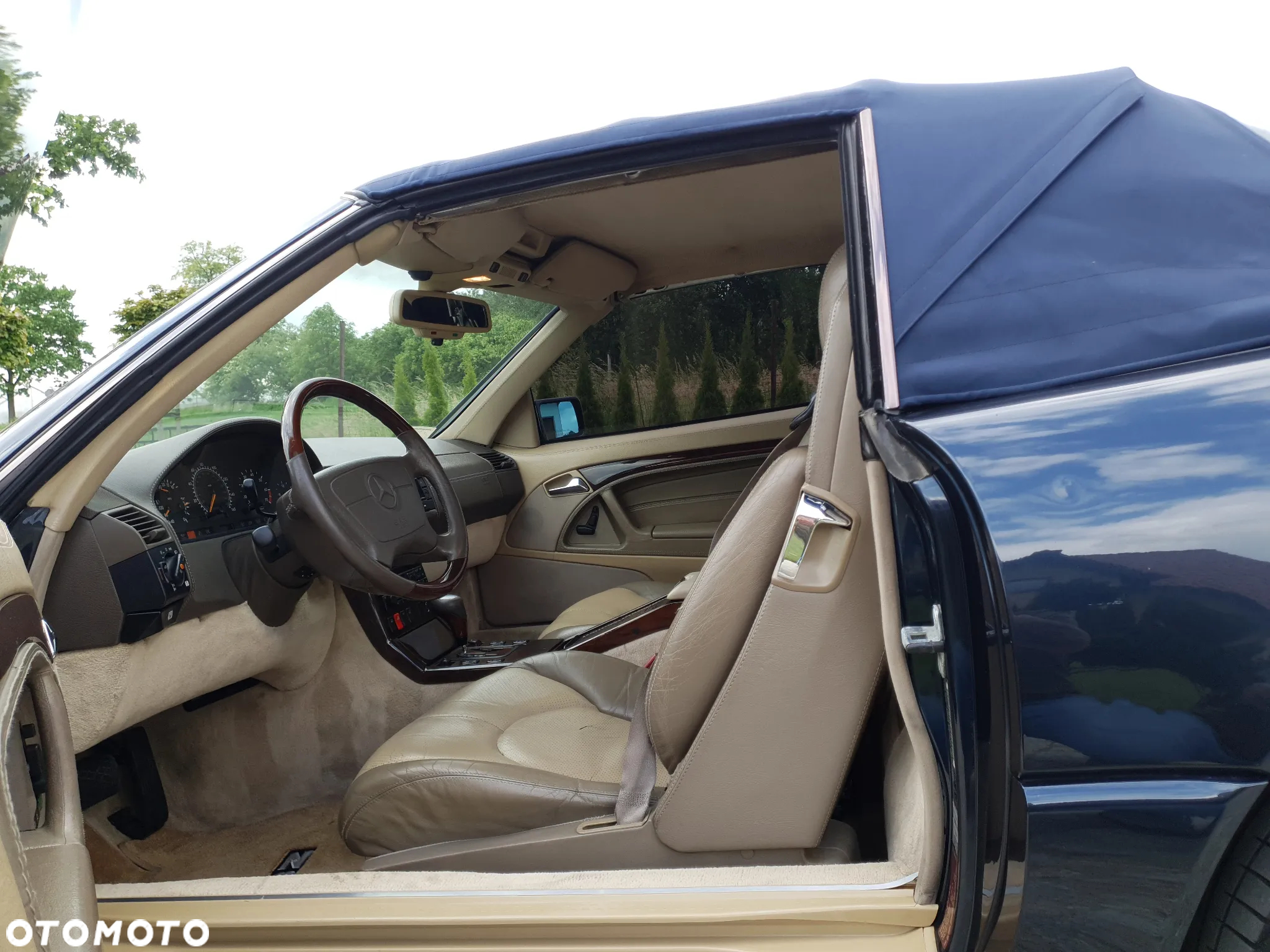 Mercedes-Benz SL 600 - 12