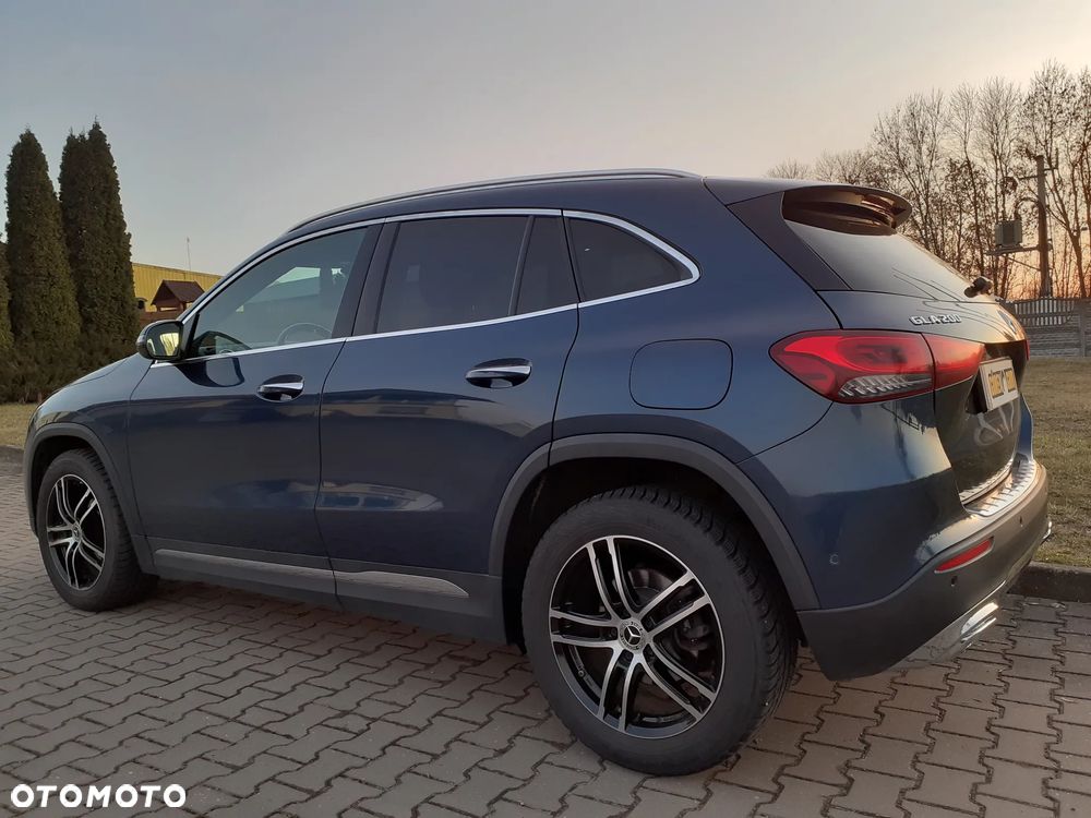 Mercedes-Benz GLA 200 Progressive - 8