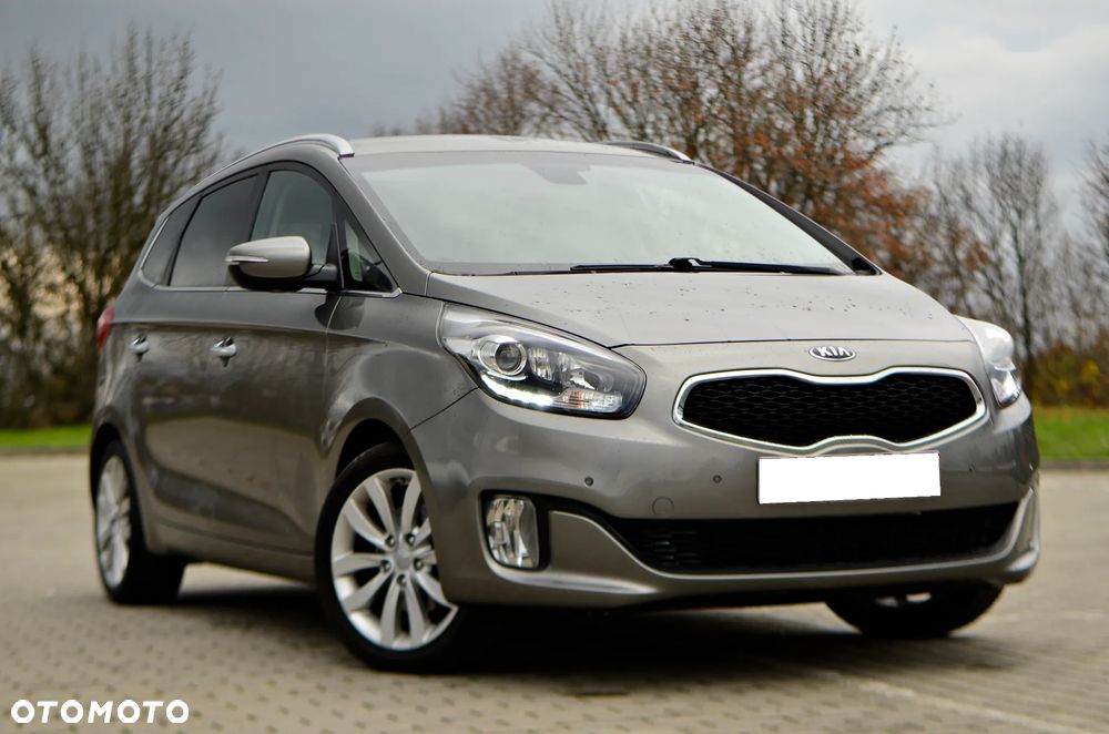 Kia Carens 1.7 CRDi L 7os - 17