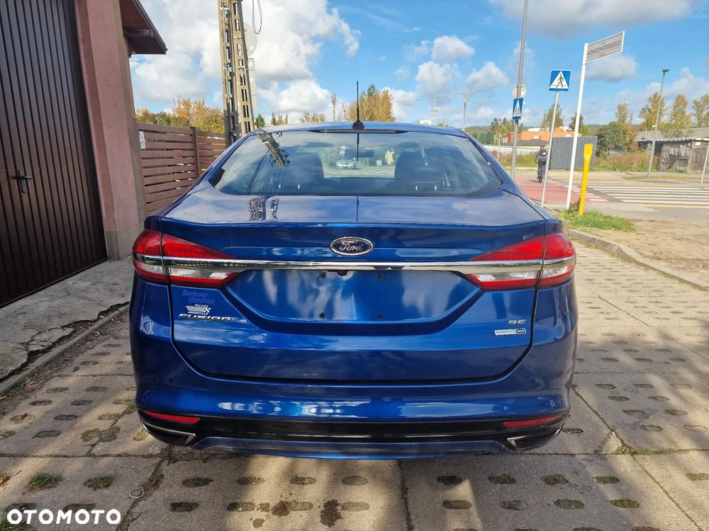 Ford Fusion 2.0 EcoBoost Titanium - 5