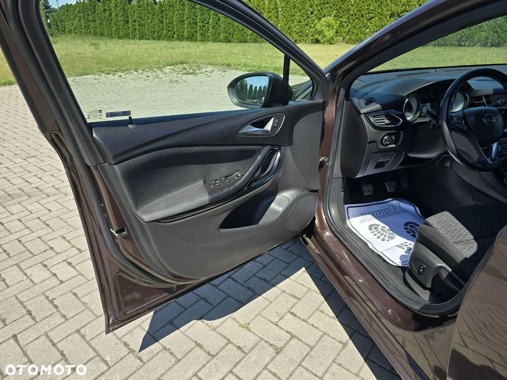 Opel Astra - 16