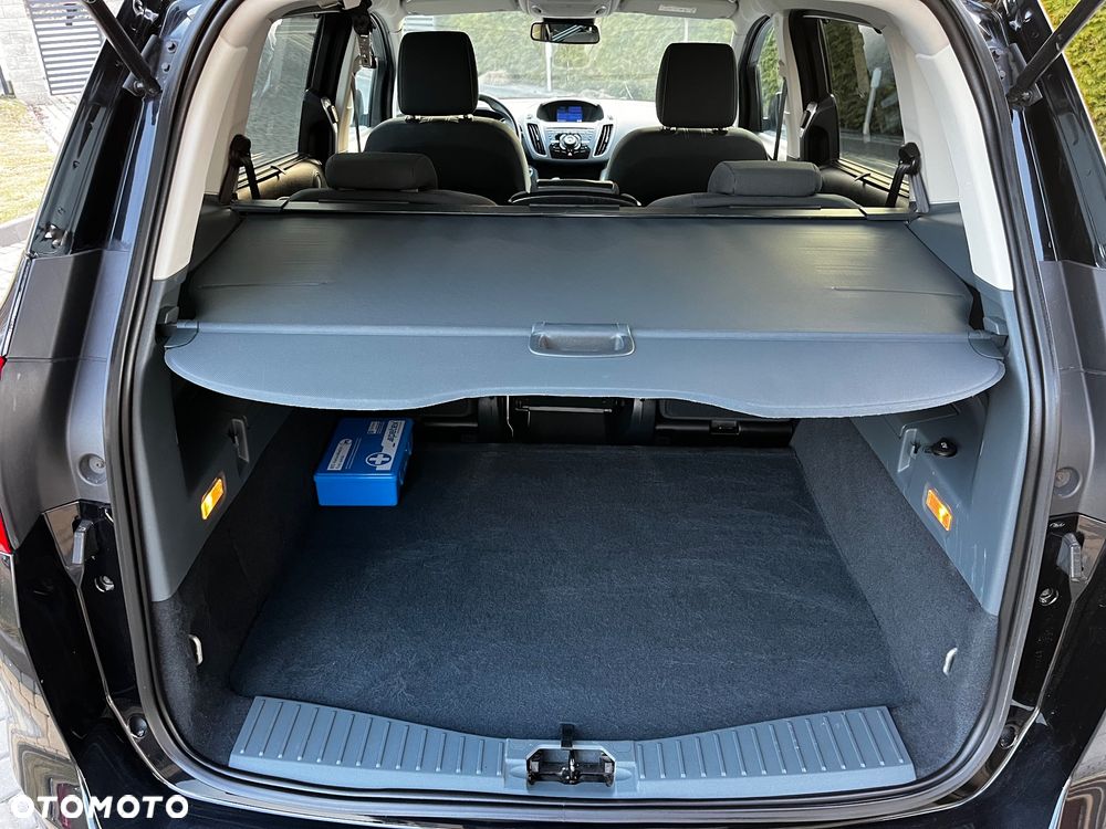 Ford Grand C-MAX - 16